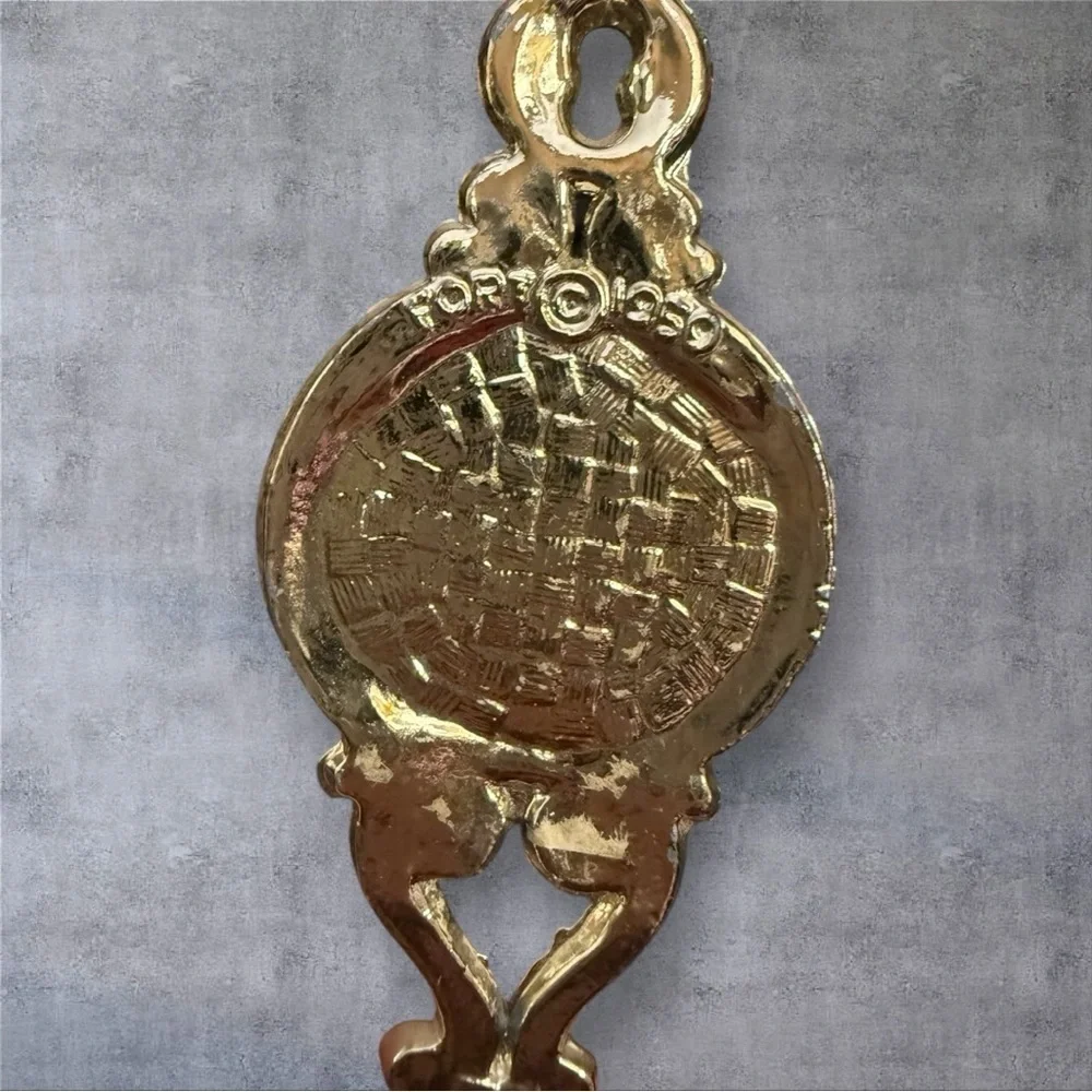 Vintage 1959 souvenir thermometer designed to look like a decorative key - Picture 4 of 4